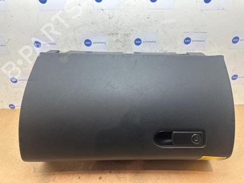 Used Glove box Glove box MERCEDES-BENZ C-CLASS T-Model (S205) C 200 d (205.207) (136 hp) 38831139 38831139