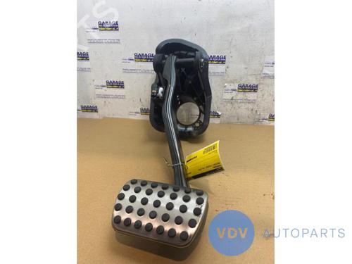 Used Break pedal MERCEDES-BENZ C-CLASS (W205) C 160 (205.044) (129 hp) 25956253
