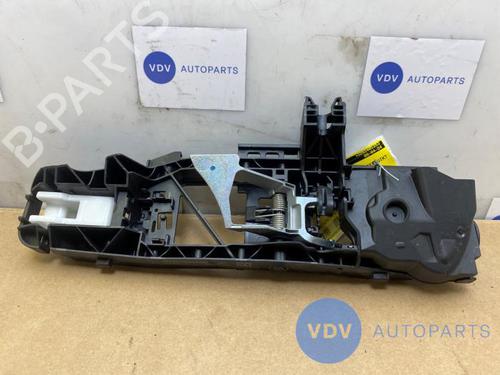Used Front left exterior door handle MERCEDES-BENZ C-CLASS (W205) C 200 BlueTEC / d (205.037) (136 hp) 25960226