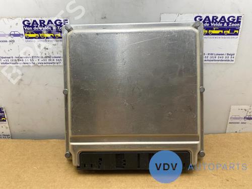 Engine control unit (ECU) MERCEDES-BENZ C-CLASS (W203) C 240 (203.061) | BP25956108M57 
