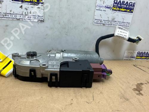 Used Sunroof engine Sunroof engine MERCEDES-BENZ CLS (C218) CLS 250 CDI / BlueTEC / d (218.303, 218.304) (204 hp) 38842567 38842567