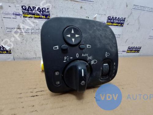 Forlygtekontakt MERCEDES-BENZ C-CLASS T-Model (S203) C 200 CDI (203.207) (122 hp) 25956249