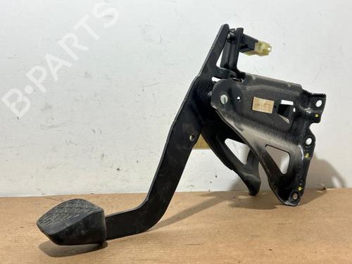 Used Break pedal Break pedal MERCEDES-BENZ SPRINTER 5-t Platform/Chassis (B906) 518 CDI (906.153, 906.155, 906.253, 906.255) (184 hp) 40454140 40454140