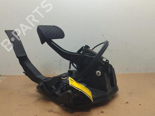 Used Pedal Pedal 38817772 38817772
