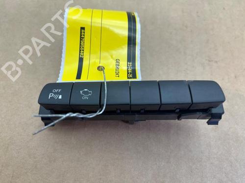 switch-mercedes-benz-vito-van-w447-2014-38829512 main image