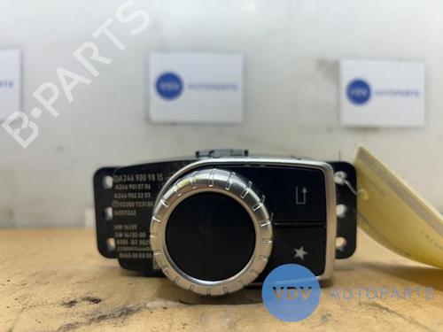 Used Display monitor MERCEDES-BENZ GLA-CLASS (X156) GLA 200 CDI / d (156.908) (136 hp) 25959998
