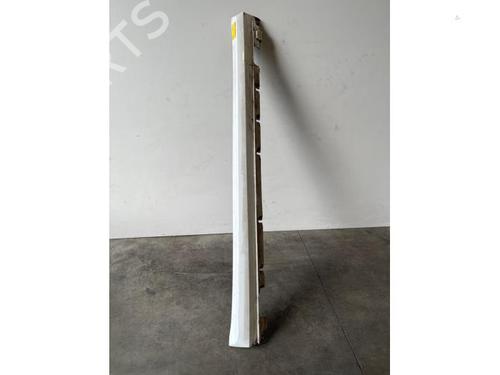 right-sideskirt-mercedes-benz-glk-class-x204-2008-2009-2010-2011-2012-2013-2014-2015-38827103 main image