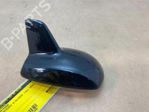 antennabase-mercedes-benz-e-class-w212-2009-2010-2011-2012-2013-2014-2015-2016-38847748 main image