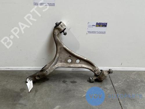 Used Right front suspension arm MERCEDES-BENZ M-CLASS (W166) ML 250 CDI / BlueTEC 4-matic (166.004, 166.003) (204 hp) 25948018