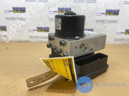 Used ABS pump MERCEDES-BENZ C-CLASS (W203) C 200 CDI (203.007) (122 hp) 25951425