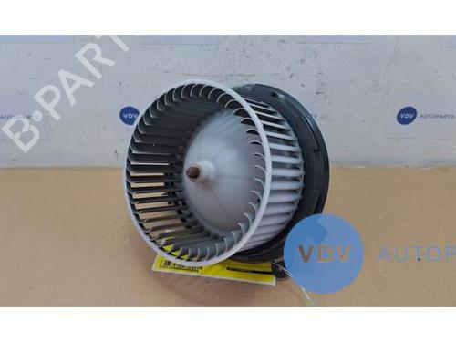 Heater blower motor MERCEDES-BENZ C-CLASS (W204) C 180 CGI (204.049) | BP25962838M62 