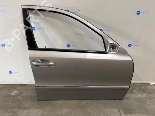 Used Right front door Right front door MERCEDES-BENZ E-CLASS (W211) E 420 CDI (211.029) (314 hp) 38836464 38836464