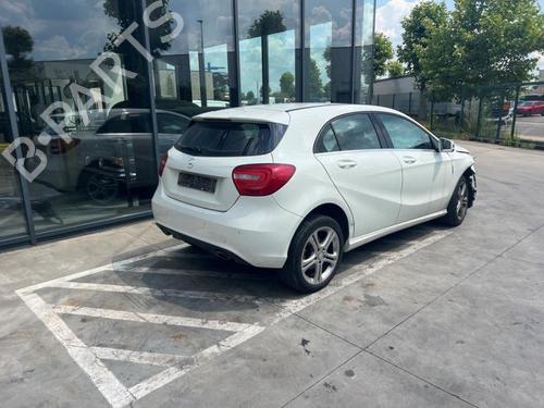 Middle console MERCEDES-BENZ A-CLASS (W176) A 180 (176.042) | BP38822024I22 - Image 6