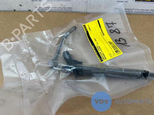 Injector MERCEDES-BENZ S-CLASS (W221, V221) S 320 CDI 4-matic (221.080, 221.180) | BP25949164M100 
