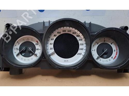 instrument-cluster-mercedes-benz-cls-c218-2011-2012-2013-2014-2015-2016-2017-38840064 main image
