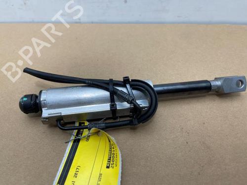 other-mercedes-benz-e-class-convertible-a238-2017-38824160 main image
