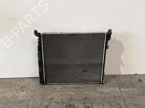 water-radiator-mercedes-benz-m-class-w166-2011-2012-2013-2014-2015-38827081 main image