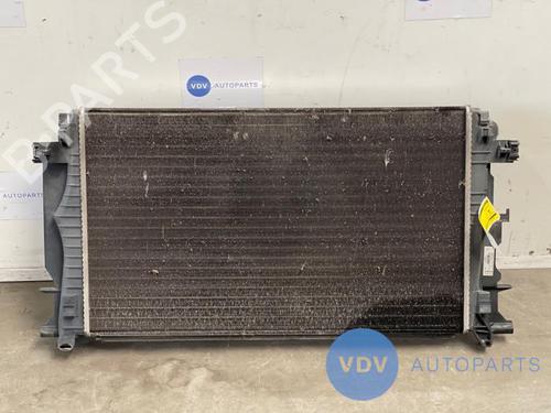 Radiateur à eau MERCEDES-BENZ SPRINTER 3,5-t Platform/Chassis (B906) 313 CDI (906.131, 906.133, 906.135, 906.231, 906.233,... (129 hp) 25963434