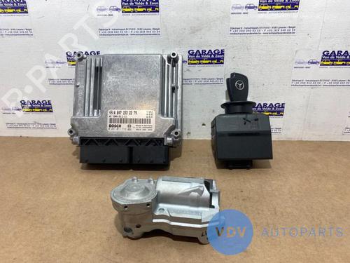 Control unit MERCEDES-BENZ E-CLASS (W211) E 270 CDI (211.016) | BP25947720M11 
