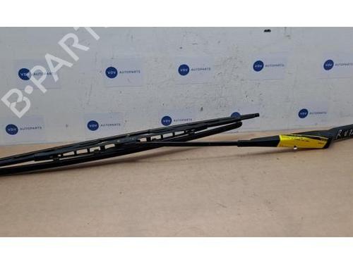 Used Front windshield wiper arm Front windshield wiper arm 38838339 38838339