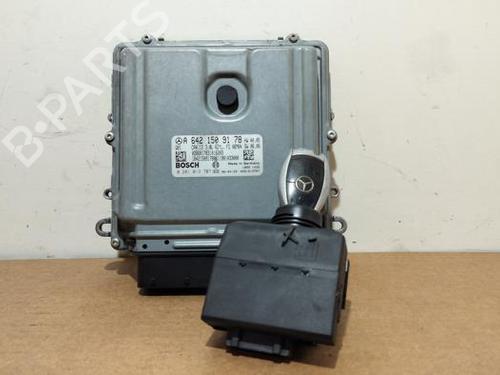 Used Ignition barrel Ignition barrel MERCEDES-BENZ CLS (C219) CLS 320 CDI (219.322) (224 hp) 40284476 40284476