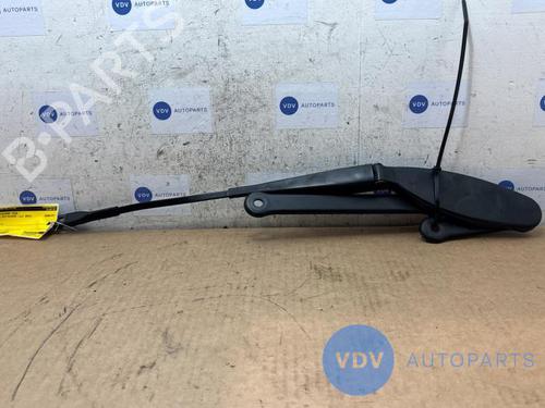Used Front windshield wiper arm MERCEDES-BENZ GLC (X253) 220 d 4-matic (253.905, 253.903) (170 hp) 25971883