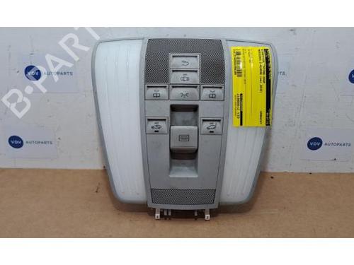 interior-roof-light-mercedes-benz-e-class-w212-2009-2010-2011-2012-2013-2014-2015-2016-38838832 main image