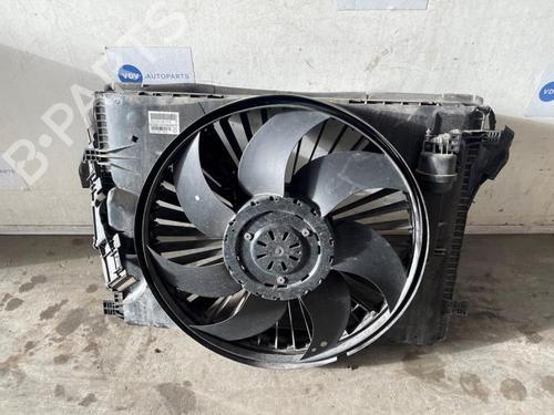 Used Radiator fan Radiator fan 38831188 38831188