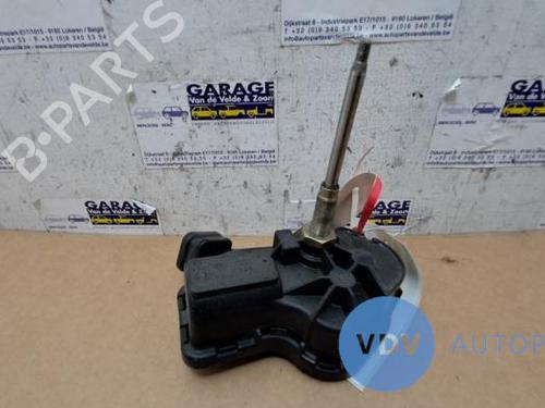 Used Front wiper motor MERCEDES-BENZ 124 Saloon (W124) 200 (124.020) (109 hp) 25956360