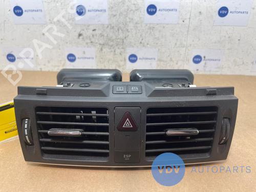 Grille d'aération MERCEDES-BENZ C-CLASS (W204) C 180 CGI (204.049) (156 hp) 25968080