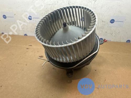 Used Heater blower motor MERCEDES-BENZ VITO Van (W447) 114 CDI (447.601, 447.603, 447.605) (136 hp) 25971367