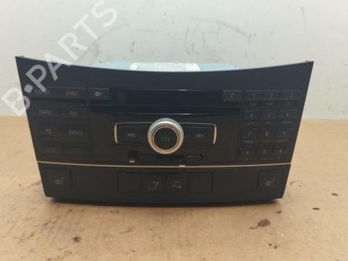radio-mercedes-benz-e-class-w212-2009-2010-2011-2012-2013-2014-2015-2016-38817898 main image