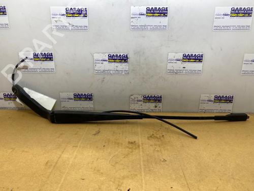 Used Front windshield wiper arm Front windshield wiper arm 38846123 38846123