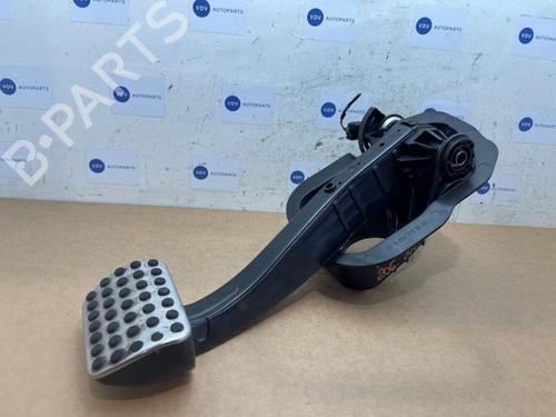 break-pedal-mercedes-benz-c-class-w206-2021-38836203 main image