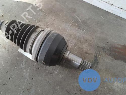 Left front driveshaft MERCEDES-BENZ CLA Coupe (C117) CLA 200 CDI / d (117.308) | BP25965454M38