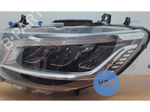 Used Left headlight MERCEDES-BENZ SPRINTER 3,5-t Van (B907, B910) 314 CDI RWD (907.631, 907.633, 907.635, 907.637) (143 hp) 29701473