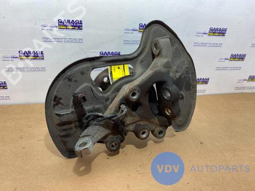 Left front steering knuckle MERCEDES-BENZ C-CLASS (W204) C 200 CDI (204.001) | BP25945404M25 