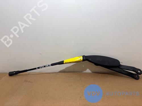 Used Front windshield wiper arm MERCEDES-BENZ C-CLASS T-Model (S205) C 220 BlueTEC / d (205.204) (163 hp) 26947335