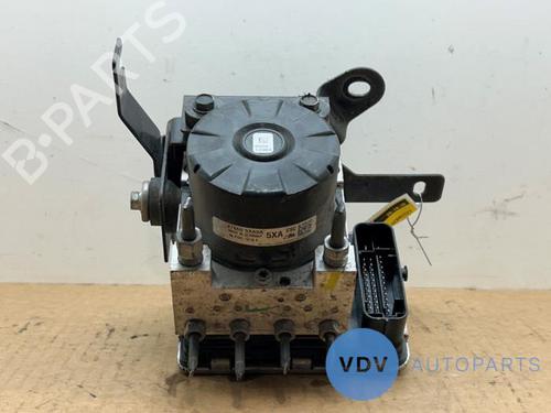 Used ABS pump MERCEDES-BENZ X-CLASS (470) X 250 d (470.230) (190 hp) 30195235