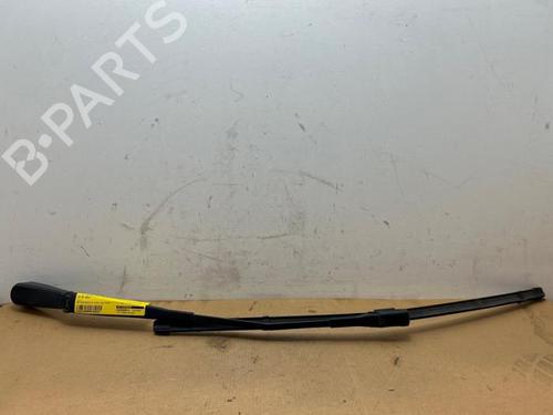 front-windshield-wiper-arm-mercedes-benz-cla-c118-2019-38816656 main image