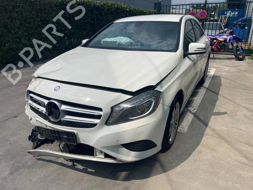 Middle console MERCEDES-BENZ A-CLASS (W176) A 180 (176.042) | BP38822024I22 - Image 9