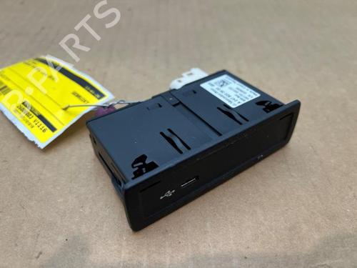 electronic-module-mercedes-benz-a-class-saloon-v177-2018-38819856 main image