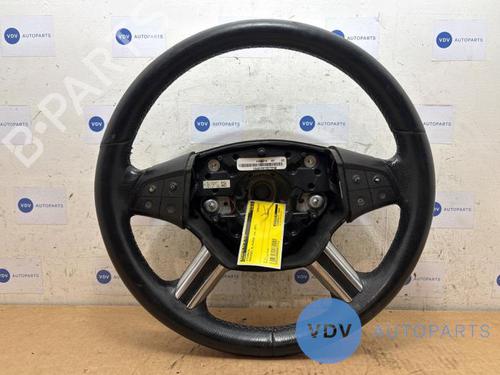 Used Steering wheel MERCEDES-BENZ M-CLASS (W164) ML 280 CDI 4-matic (164.120) (190 hp) 25971774