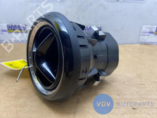 Used Air vent MERCEDES-BENZ A-CLASS (W176) A 180 (176.042) (122 hp) 25956751