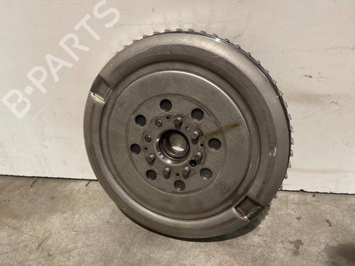 flywheel-mercedes-benz-c-class-w206-2021-38830725 main image