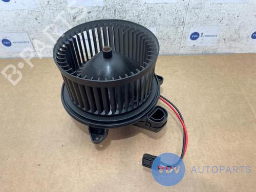 Heater blower motor MERCEDES-BENZ GLA (H247) GLA 200 4-matic (247.788) | BP27395463M62