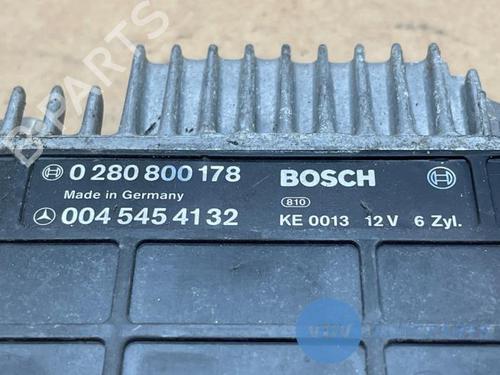 Engine control unit (ECU) MERCEDES-BENZ 124 Saloon (W124) 260 E 4-matic (124.226) | BP25973645M57 