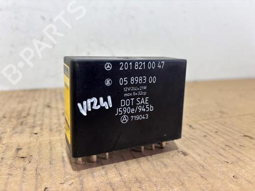 Used Electronic sensor Electronic sensor MERCEDES-BENZ S-CLASS (W126) 300 SE, SEL (126.024, 126.025) (188 hp) 40552407 40552407