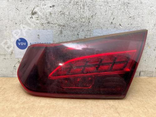 right-taillight-mercedes-benz-e-class-w213-2016-38835686 main image