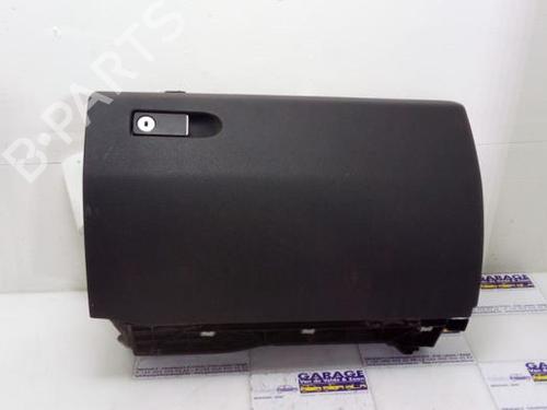 Used Glove box Glove box 38856656 38856656